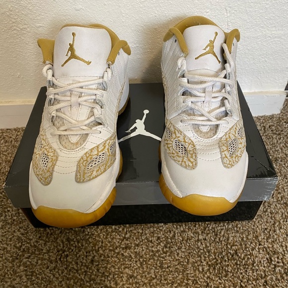 Jordan Retro 11 - Picture 1 of 3